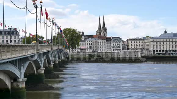 法国巴永的圣埃普利特大桥视频的预览图