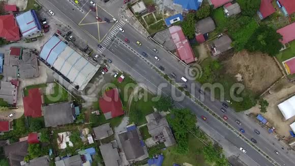 一座清真寺的空中镜头视频的预览图