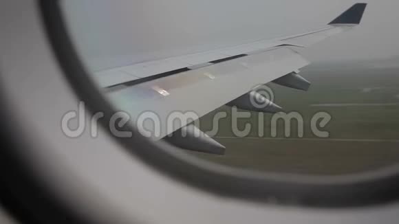 去上海的航班视频的预览图