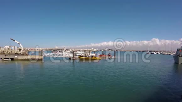 葡萄牙Peniche海峡2017年9月4日视频的预览图