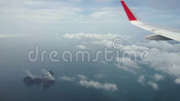 从飞机上俯瞰高洪岛视频的预览图