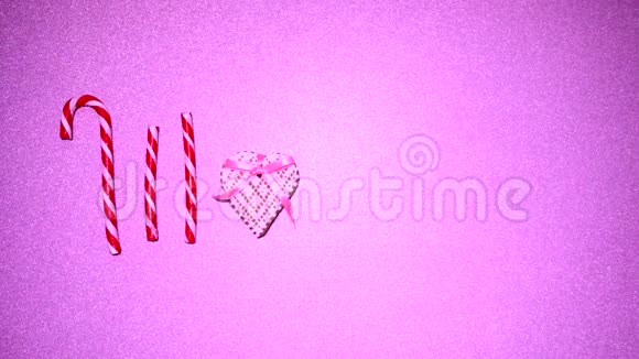 时光流逝圣诞树用糖果和饼干做成背景简单视频的预览图
