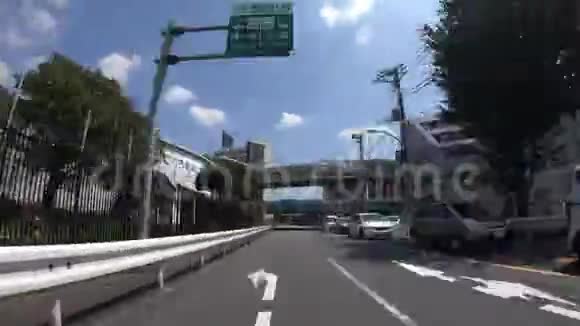 东京欧姆大道市区街道的行车时间视频的预览图