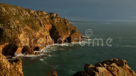 罗卡角葡萄牙著名的卡波达罗卡海岸日落视频的预览图