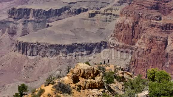 亚利桑那大峡谷大峡谷的墙上的景色前景是小人物视频的预览图