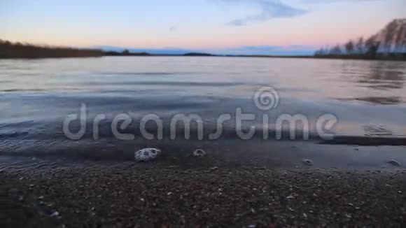 傍晚湖景视频的预览图