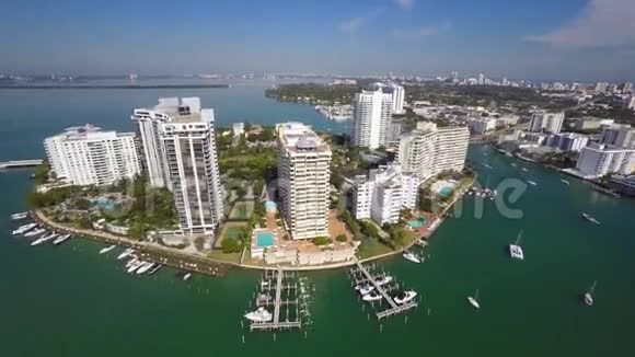 佛罗里达州迈阿密海滩贝尔岛空中录像视频的预览图