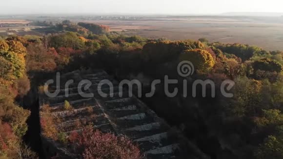 飞越乌克兰老堡塔拉卡尼夫堡视频的预览图