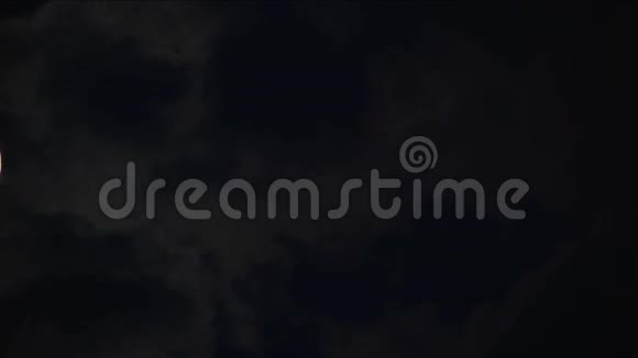 月亮与云的时间流逝视频的预览图