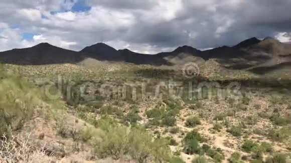 美国亚利桑那州斯科茨代尔的麦道威尔索诺兰小径的影像视频的预览图