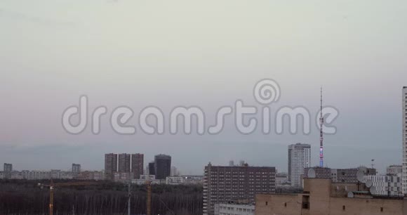 带电视塔的莫斯科市区景观视频的预览图