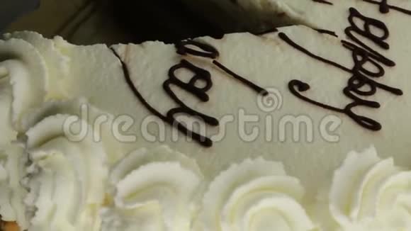 生日快乐蛋糕视频的预览图
