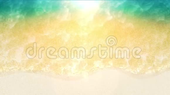 从令人惊叹的美丽海景和绿松石水在有波浪泡沫的沙滩上循环动画视频的预览图