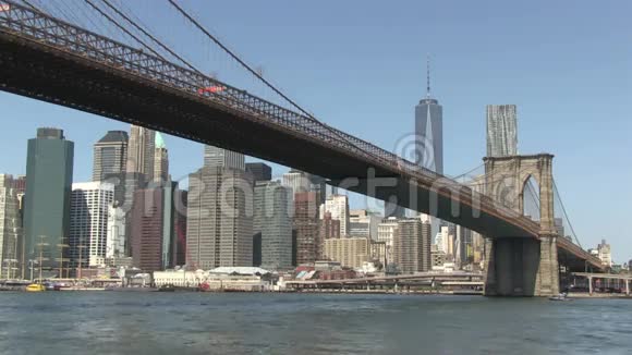 布鲁克林大桥视频的预览图