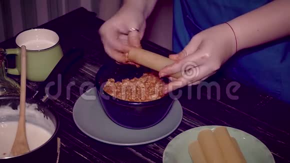 烹饪理念高清美食厨房晚餐意大利正宗视频的预览图
