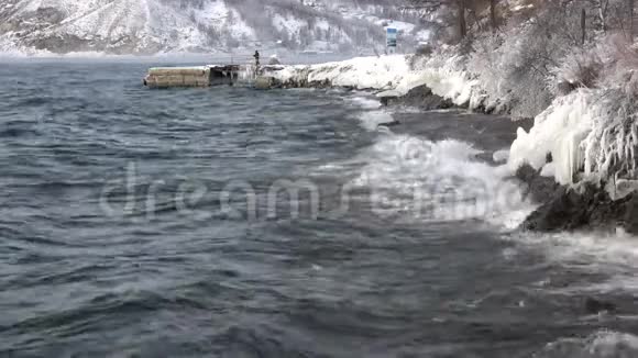 贝加尔湖在十二月视频的预览图