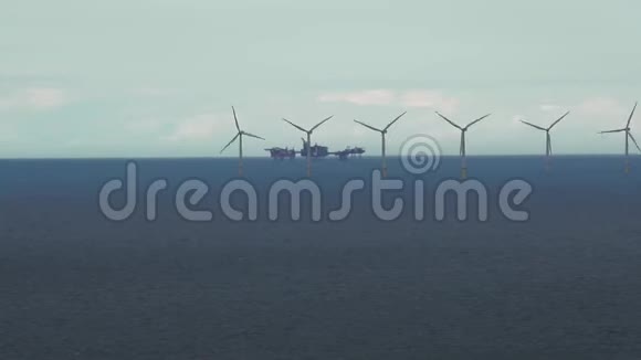 北威尔士GwntyMor近海风力发电场视频的预览图