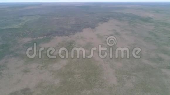 草原无人机的视频ChornyeZemli黑土地自然保护区视频的预览图