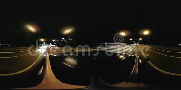 360段桥上夜间驾驶录像视频的预览图