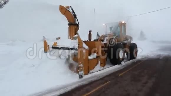 吹雪人吹雪视频的预览图