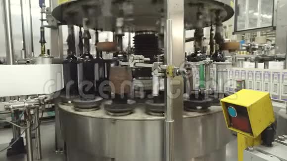 葡萄酒产品特别邮票机器视频的预览图