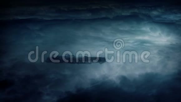 电子风暴中大气上空的宇宙飞船视频的预览图