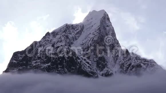 尼泊尔喜马拉雅山4k视频的预览图