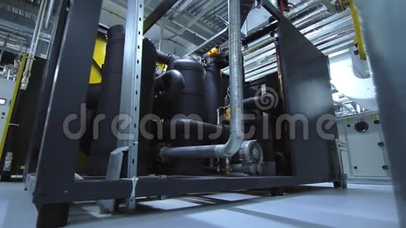 工业工厂设备化工厂内部工业设施视频的预览图