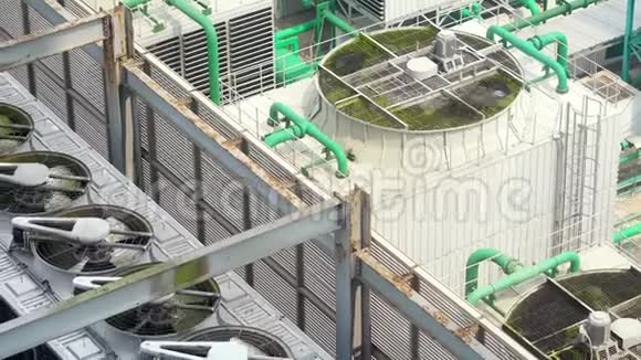 天台工业废气的鸟瞰图视频的预览图