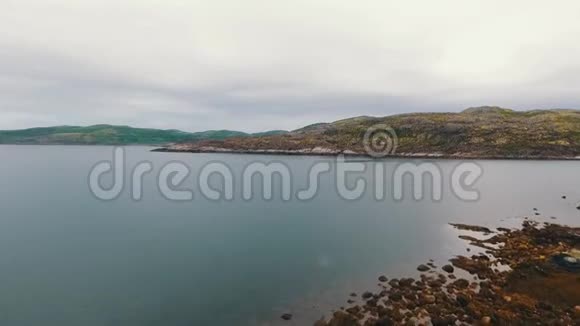 空中观景科尔斯基西南的北海海岸线视频的预览图