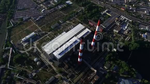 电厂空中景观工业管道现代城市工业区视频的预览图