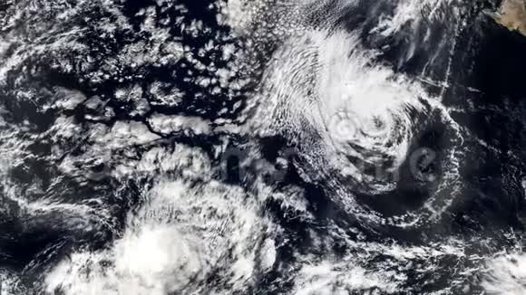 三次飓风风暴龙卷风卫星视图一些由美国宇航局提供的视频元素视频的预览图