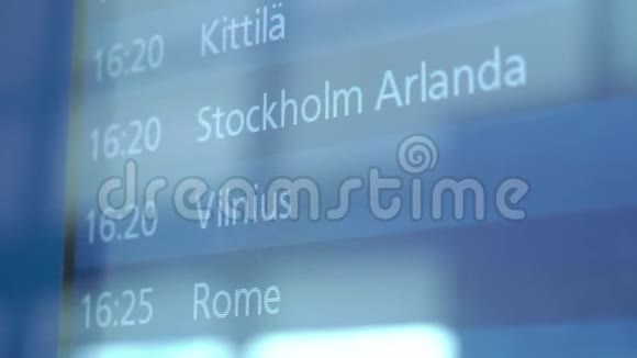 机场时间表起飞航班信息更新国际航班视频的预览图