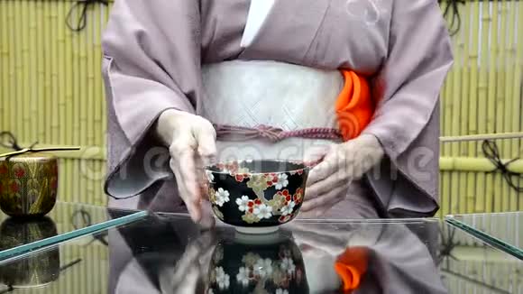 日本茶道视频的预览图