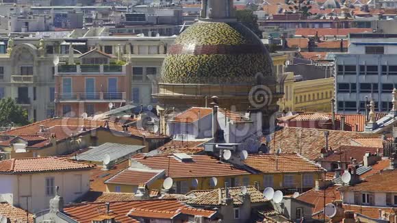 尼斯屋顶建筑景观传统法国建筑夏季城市景观视频的预览图