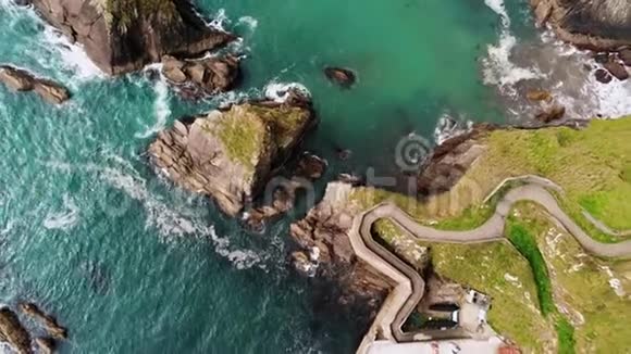 爱尔兰著名地标邓昆码头视频的预览图