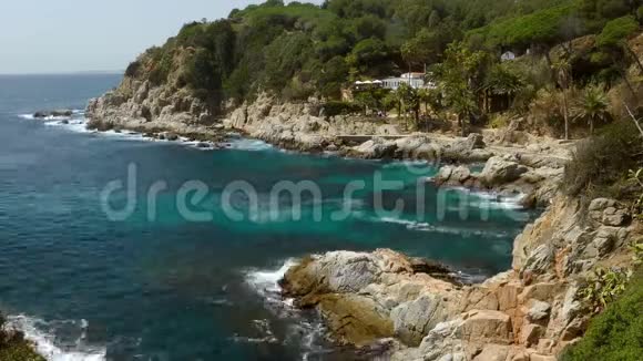 西班牙加泰罗尼亚COSTABRAVA的海景时间流逝视频的预览图
