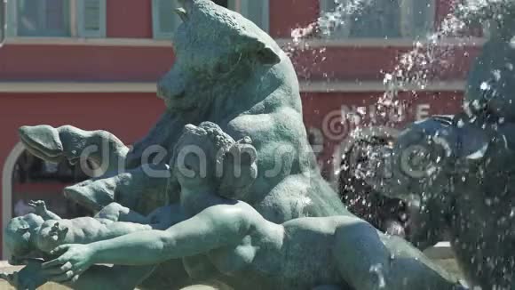 太阳喷泉雕像细节著名地点马塞纳在尼斯旅行到法国视频的预览图