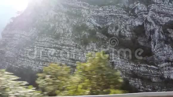 开车发现波斯尼亚和黑塞哥维那视频的预览图