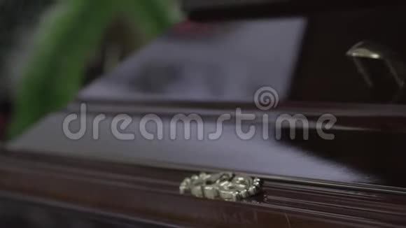 殡葬理念视频的预览图