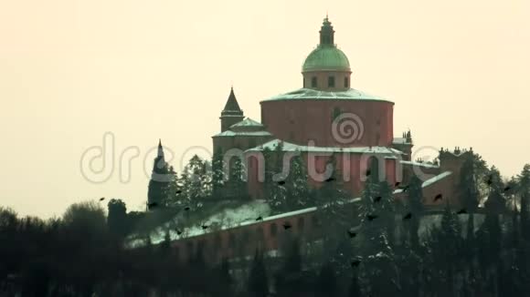 圣卢卡教堂有雪视频的预览图