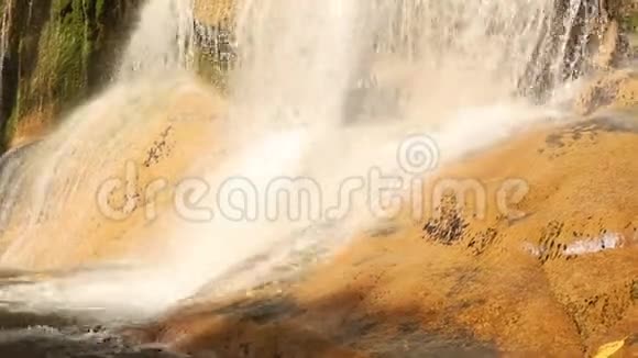 西横野瀑布视频的预览图