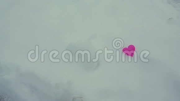 在SNOW上情人节视频的预览图