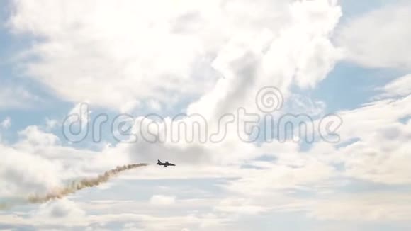 比萨航空展视频的预览图