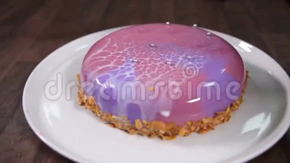 糖果师切蛋糕视频的预览图