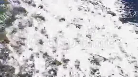水流的梯级视频的预览图