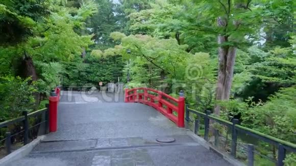 祖鲁冈哈奇曼古神社美丽的红桥视频的预览图