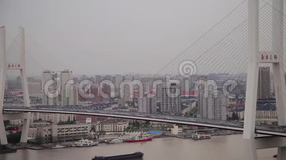 中国上海南浦螺旋线交通时程视频的预览图