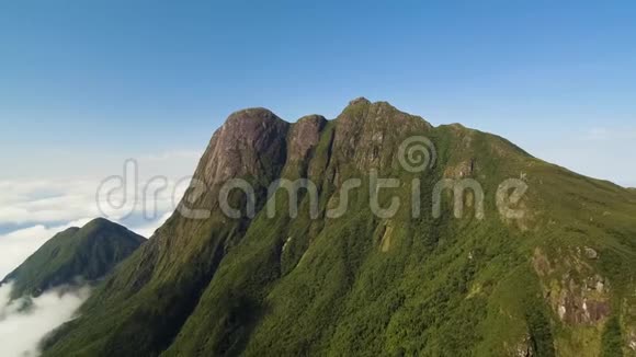 Parana峰的鸟瞰巴西南部无人驾驶飞机的鸟瞰最高峰视频的预览图