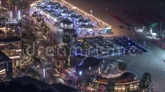 海滨景观朱美拉海滩住宅jBR天际线空中夜晚时间视频的预览图